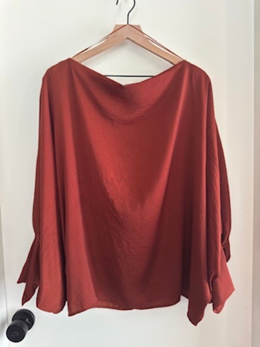 A MTL 1980 rust satin bat wing blouse 2x
